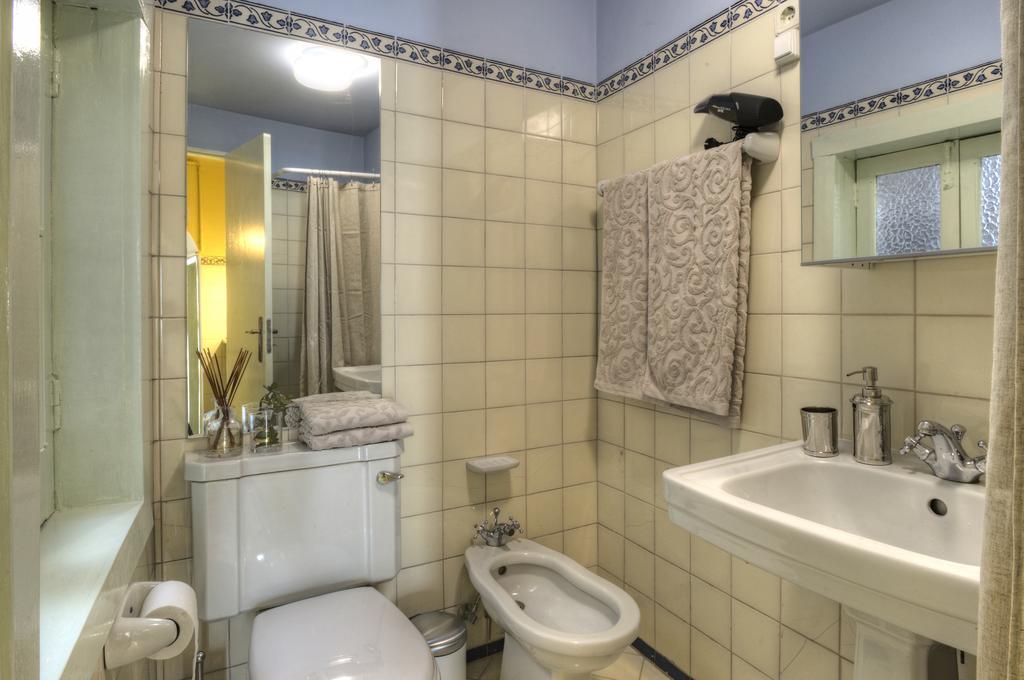 Local In Alfama! Alice Home, Near River * Lissabon