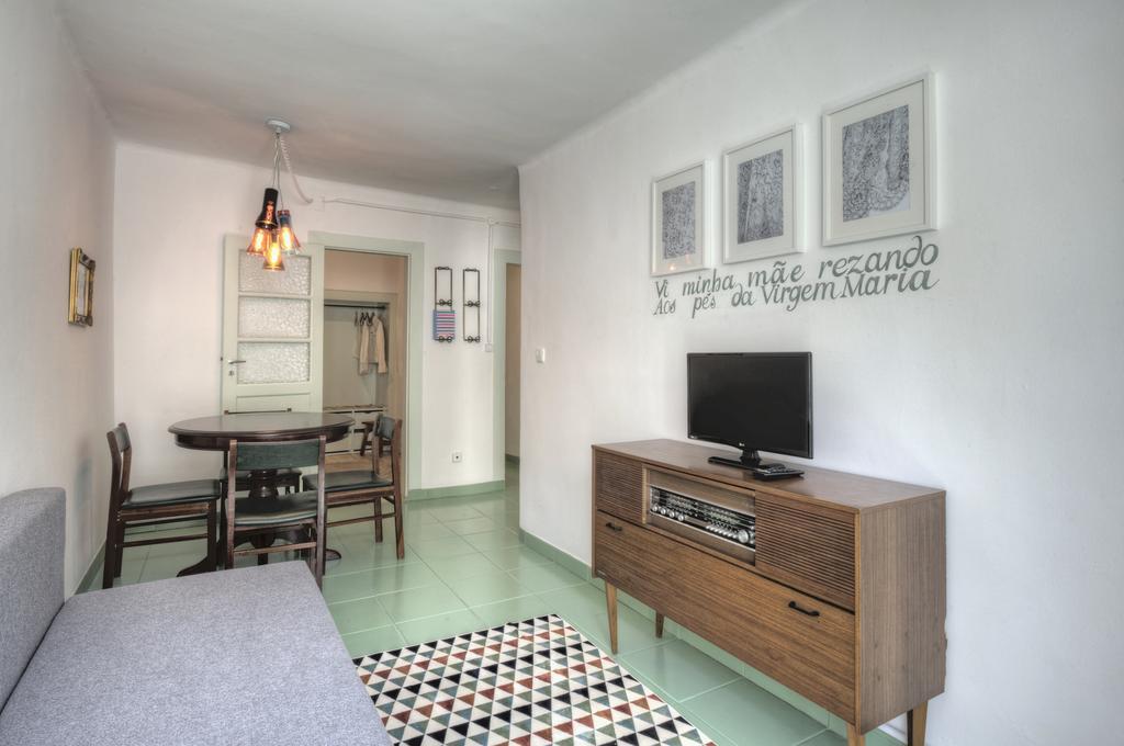 Local In Alfama! Alice Home, Near River Apartment
